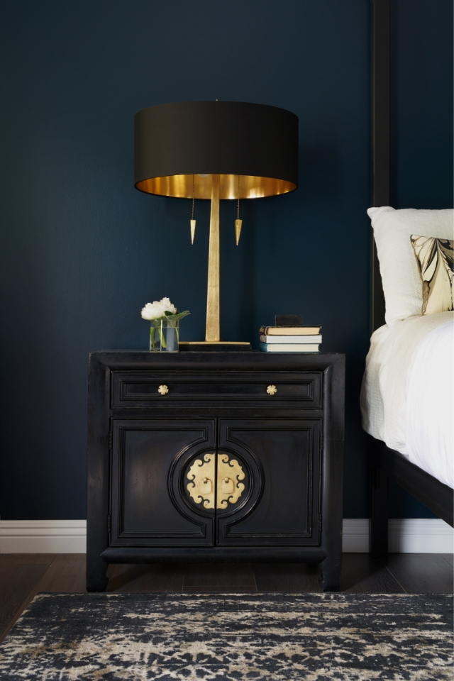 Minimalist Interior Design | Bedroom Nightstand