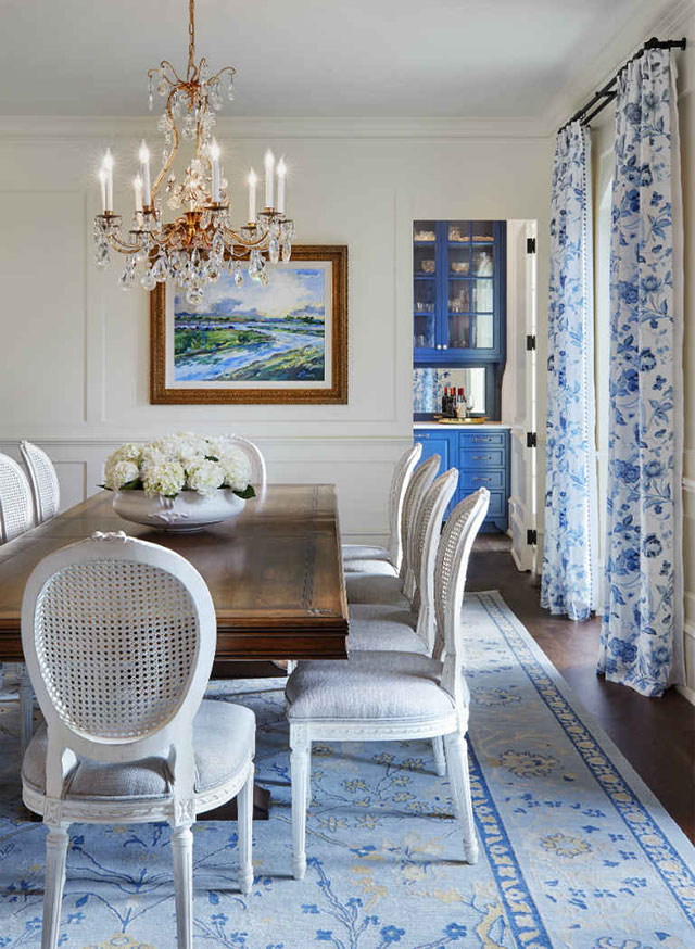 Designer Dining Room - Royal Style