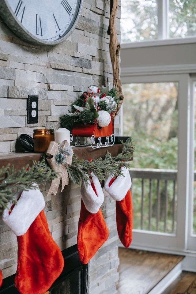 Holiday Mantle with stockings and deocrations